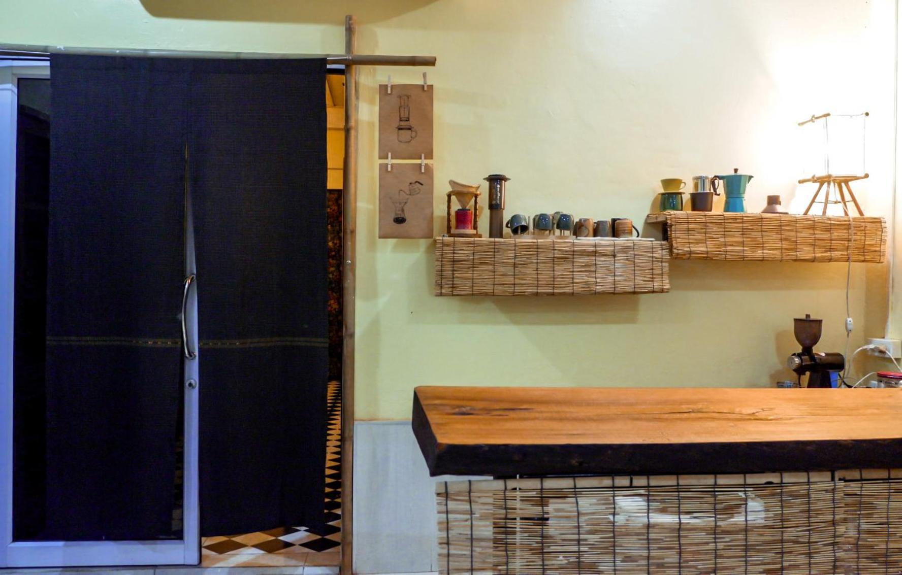 Non Pakse Hostel & Coffee House Kültér fotó